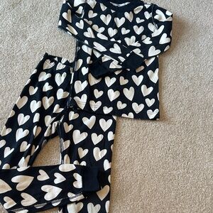 Charming Heart Kids Pajama Set - Black & White